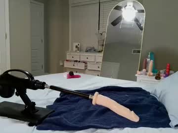 girl Scandalous Cam Girls - Unleash Your Wild Side! with aliii1123