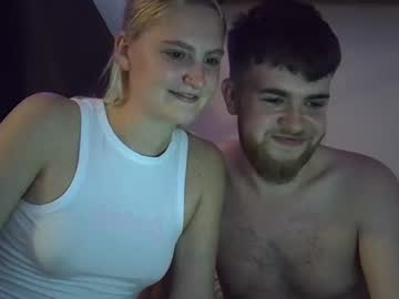 couple
        cumlovingsluts cam image #13023