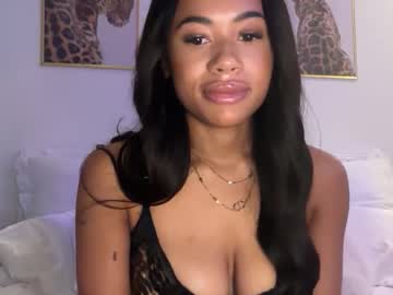 girl Scandalous Cam Girls - Unleash Your Wild Side! with arianasiren