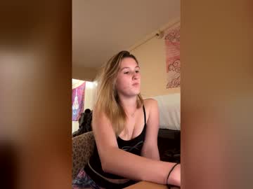 girl Scandalous Cam Girls - Unleash Your Wild Side! with sexymomma0