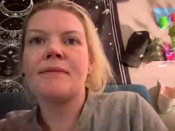 couple Scandalous Cam Girls - Unleash Your Wild Side! with dickeddownsouth