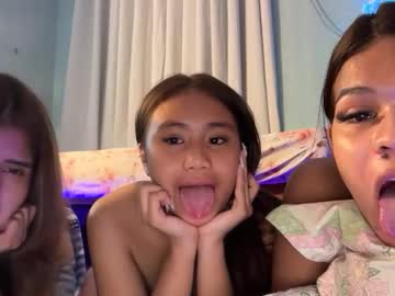 girl Scandalous Cam Girls - Unleash Your Wild Side! with urbbgurl_lynxx