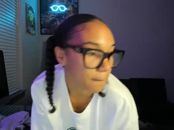 girl Scandalous Cam Girls - Unleash Your Wild Side! with l0vecherry