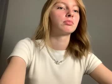 girl Scandalous Cam Girls - Unleash Your Wild Side! with autumnroginson