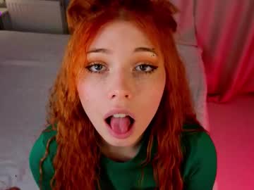 girl Scandalous Cam Girls - Unleash Your Wild Side! with falinegelling