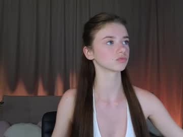 girl Scandalous Cam Girls - Unleash Your Wild Side! with kelsiwest
