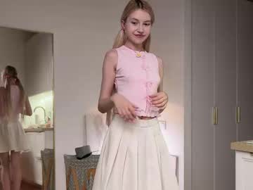 girl Scandalous Cam Girls - Unleash Your Wild Side! with oops_my_english