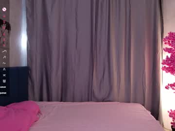 girl Scandalous Cam Girls - Unleash Your Wild Side! with milli_maus_