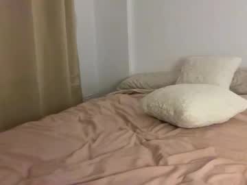 girl Scandalous Cam Girls - Unleash Your Wild Side! with larabae