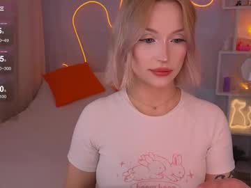 girl Scandalous Cam Girls - Unleash Your Wild Side! with sweetvany