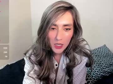girl Scandalous Cam Girls - Unleash Your Wild Side! with moriahhoe