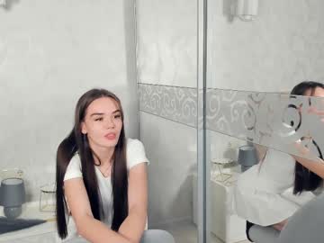 girl
        jinny_garland cam image #3986