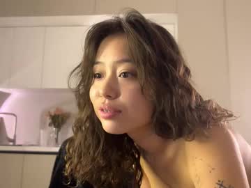 girl Scandalous Cam Girls - Unleash Your Wild Side! with littlesora