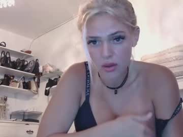 girl Scandalous Cam Girls - Unleash Your Wild Side! with loveannaa