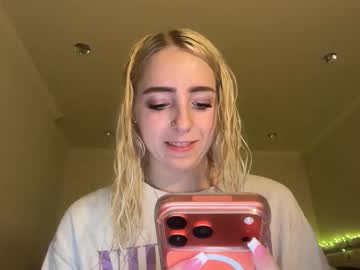 girl Scandalous Cam Girls - Unleash Your Wild Side! with jennyblair07