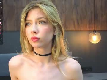 girl Scandalous Cam Girls - Unleash Your Wild Side! with rainauge