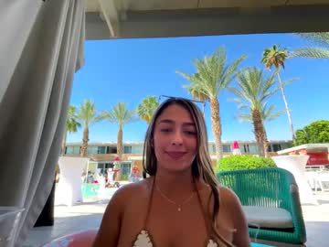 girl Scandalous Cam Girls - Unleash Your Wild Side! with wandathompson_