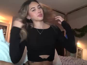 girl
        tillyluvv cam image #10069