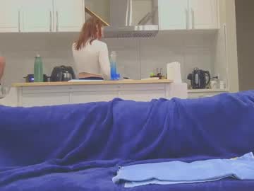 couple Scandalous Cam Girls - Unleash Your Wild Side! with peach_and_muscles