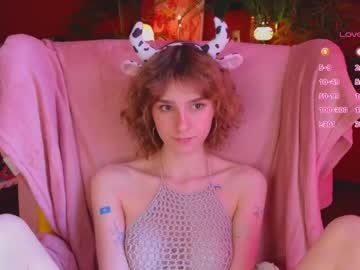 girl Scandalous Cam Girls - Unleash Your Wild Side! with soft_animal