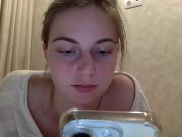 girl Scandalous Cam Girls - Unleash Your Wild Side! with teyni