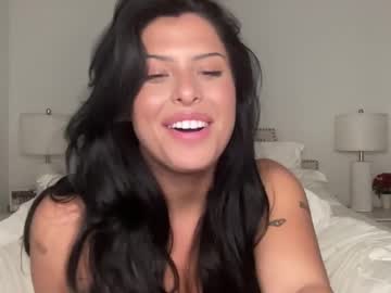 girl Scandalous Cam Girls - Unleash Your Wild Side! with madisonsummersxo