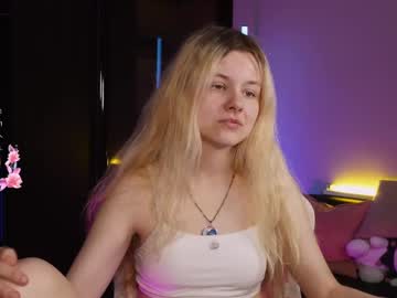 girl Scandalous Cam Girls - Unleash Your Wild Side! with agnesscarterr
