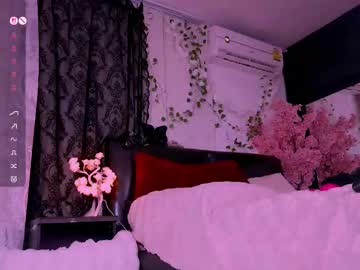 girl Scandalous Cam Girls - Unleash Your Wild Side! with lein_bone