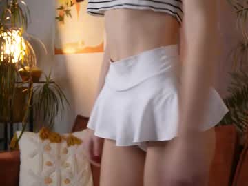 girl Scandalous Cam Girls - Unleash Your Wild Side! with hinicky