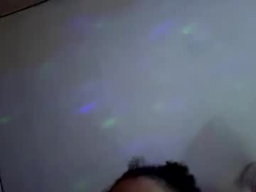 girl Scandalous Cam Girls - Unleash Your Wild Side! with 222kitty