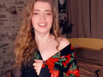 girl Scandalous Cam Girls - Unleash Your Wild Side! with chia_silver