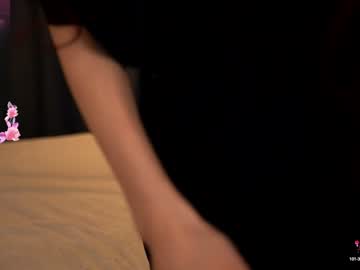 girl Scandalous Cam Girls - Unleash Your Wild Side! with lanais_milana