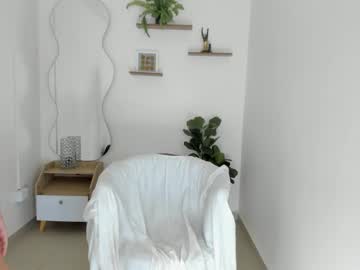 girl Scandalous Cam Girls - Unleash Your Wild Side! with amary_turner