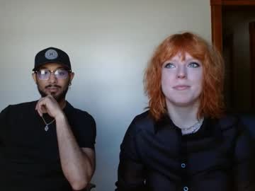couple
        sisypheanlove cam image #15270