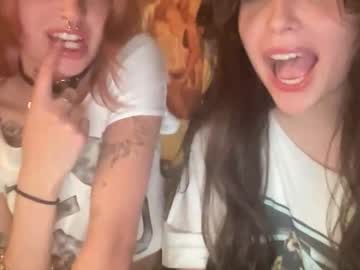 girl
        zoeyyb666 cam image #19379