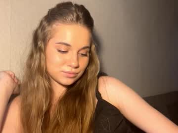 girl Scandalous Cam Girls - Unleash Your Wild Side! with juttameadville
