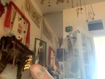 couple Scandalous Cam Girls - Unleash Your Wild Side! with xkittenkatx