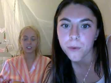 girl
        charliexella cam image #7257