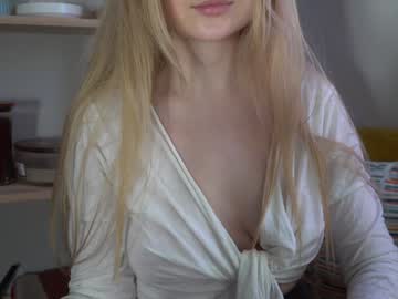 girl Scandalous Cam Girls - Unleash Your Wild Side! with _o0o__