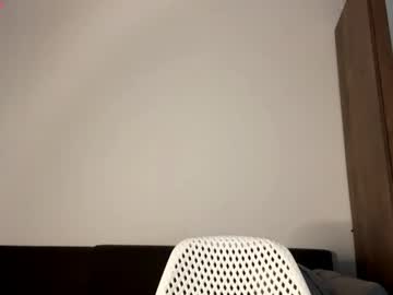 couple
        emmacutty cam image #23199