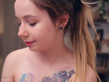 girl Scandalous Cam Girls - Unleash Your Wild Side! with windy_swallow