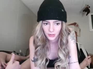 girl Scandalous Cam Girls - Unleash Your Wild Side! with pixelatedprincess