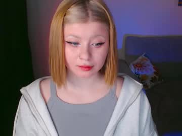 girl
        loraloveu cam image #8635