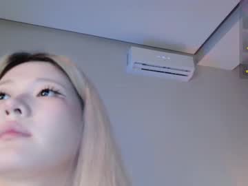 girl Scandalous Cam Girls - Unleash Your Wild Side! with kitayamachu