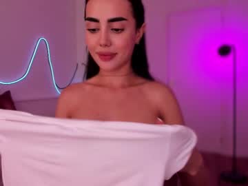 girl Scandalous Cam Girls - Unleash Your Wild Side! with lil_gabbyg