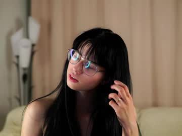girl Scandalous Cam Girls - Unleash Your Wild Side! with laureljarrar