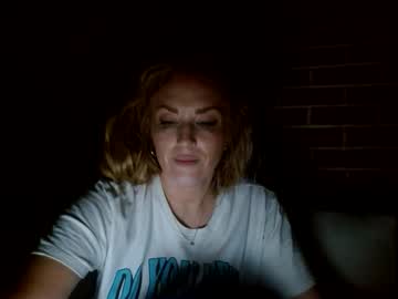 girl Scandalous Cam Girls - Unleash Your Wild Side! with paigewhispers21