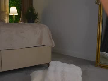 girl
        francescanappi cam image #20358