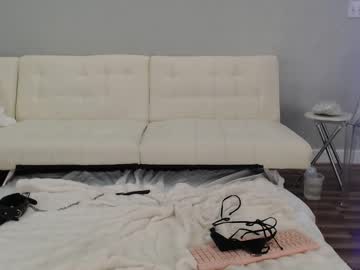 couple Scandalous Cam Girls - Unleash Your Wild Side! with jinxy_moans