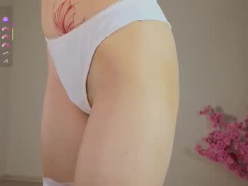 girl Scandalous Cam Girls - Unleash Your Wild Side! with sisi_pisi_